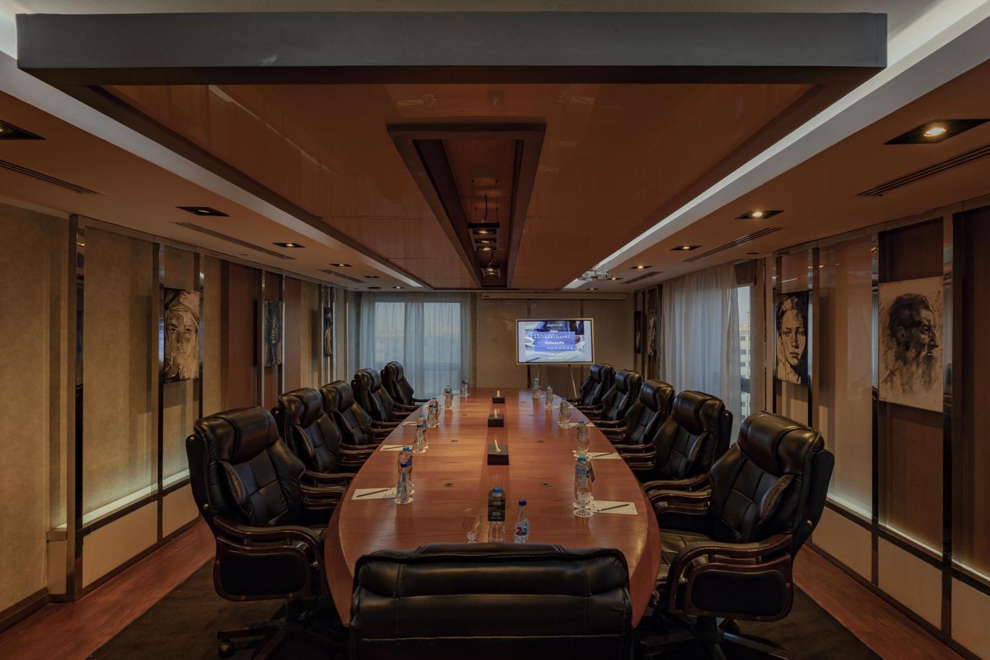 Radisson Blu Hotel, Cairo Heliopolis Ngoại thất bức ảnh